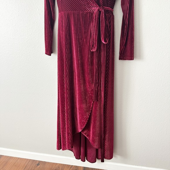 BALTIC BORN Jada Mulberry Burgundy Velvet Ribbed Wrap Maxi Dress‎ Size XL - Picture 4 of 8